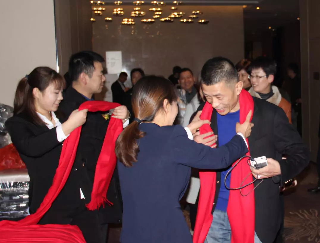 上午彭亮老師帶家人們學(xué)習(xí)新中式文化和現(xiàn)代中式美學(xué)